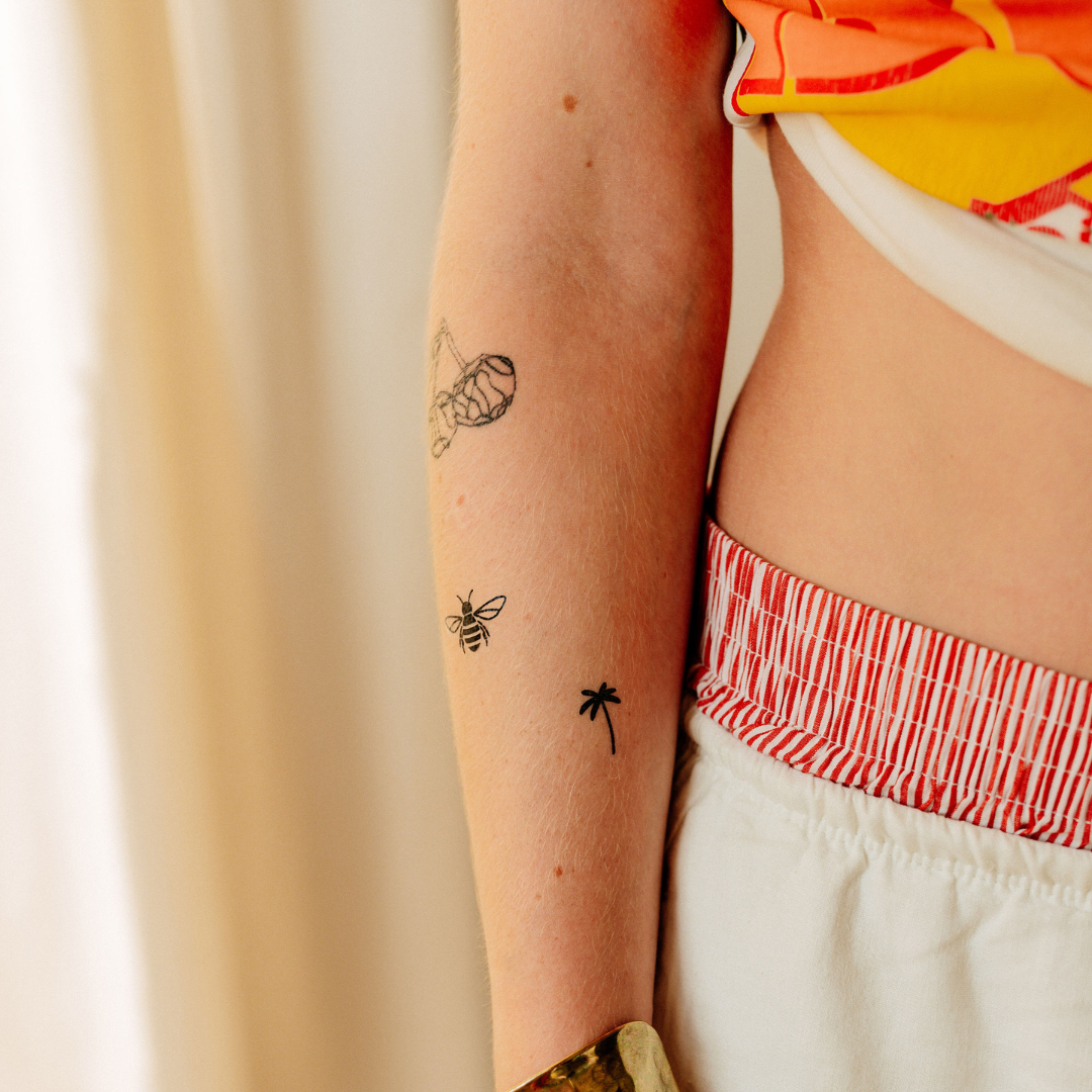 Kleine tijdelijke tattoos: 10 minimalistische designs