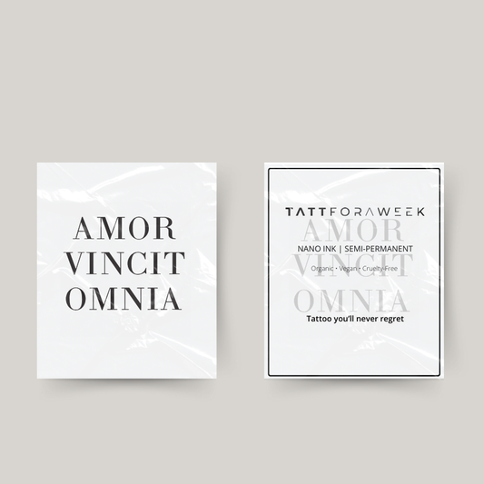 Tijdelijke tattoo amor vincit omnia